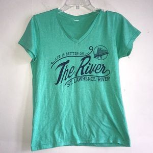 V-neck t-shirt M